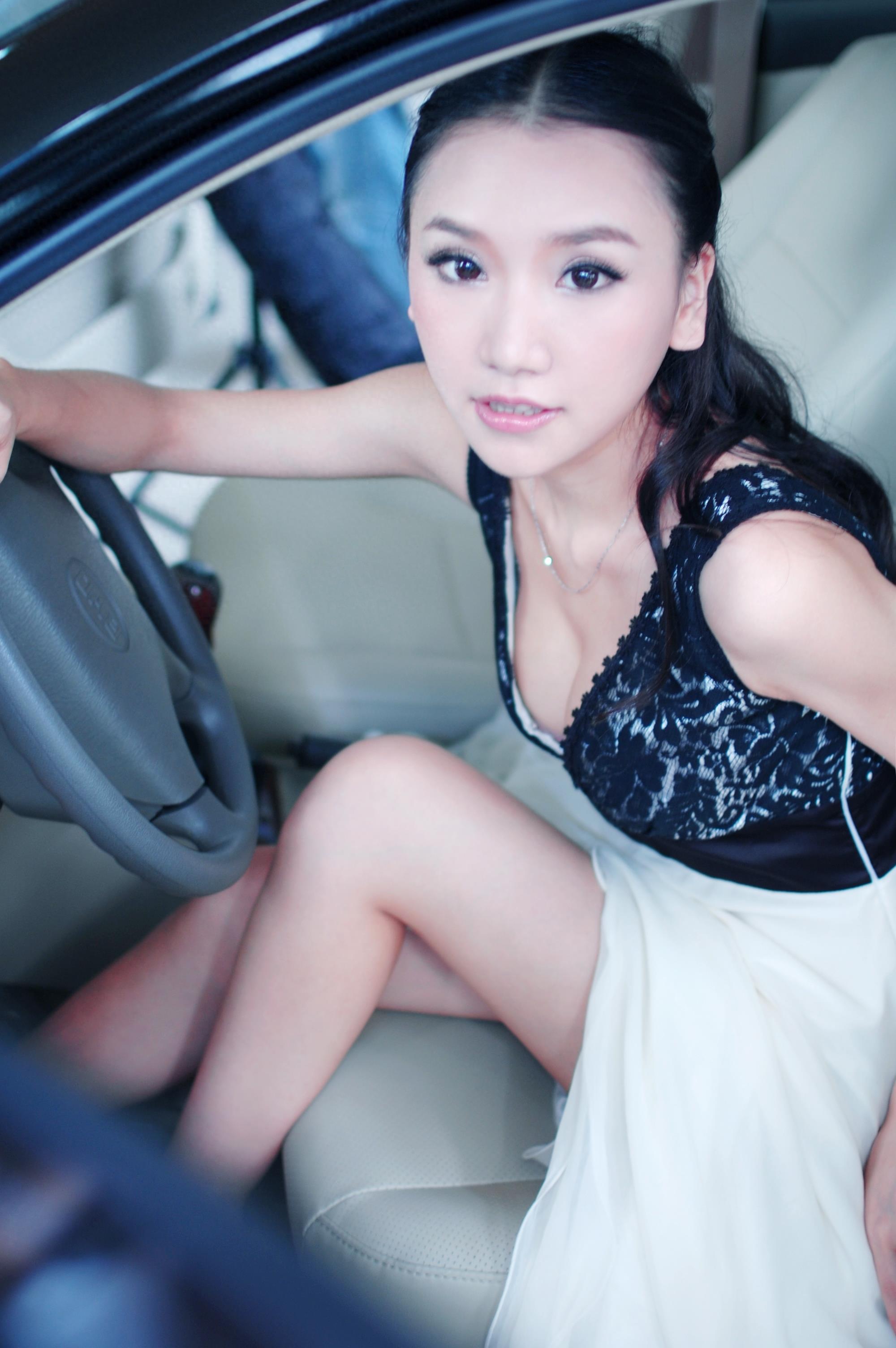 美女模特 冰冰 车展写真