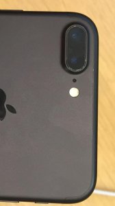​掉漆的iphone7我们该怎么办