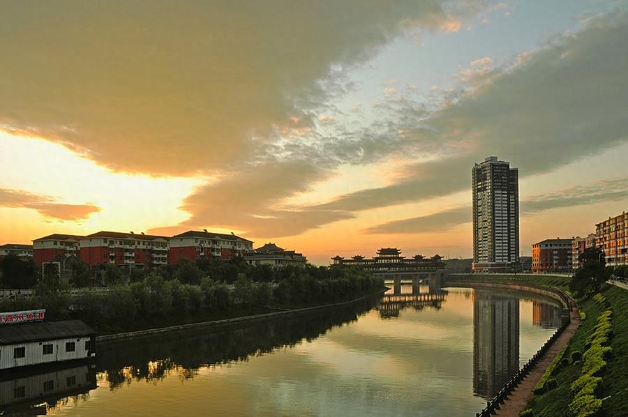 湖南省怀化市麻阳苗族自治县：麻阳麻阳，长寿之乡，麻阳麻阳，美