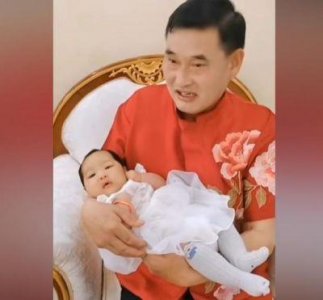 ​大衣哥孙子近照曝光：越长越像陈萌，朱小伟当爸后变得成熟有担当