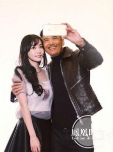 ​童菲与周润发关系揭秘：真相到底是什么？