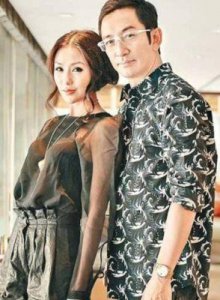 ​黄智贤低调探病公益暖心，演技获赞仍是TVB实力派