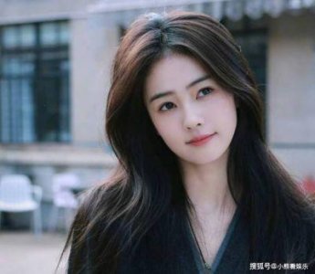​白鹿发声明否认与张凌赫恋情传闻澄清同居谣言