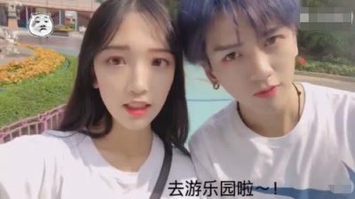 抖音第一对穿汉服秀恩爱的情侣,似牛郎织女,眼神超级虐狗!