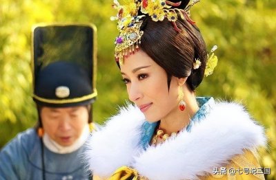 ​万贞儿有多被偏爱？一个皇后因她被废，另一个皇后因她成为傀儡
