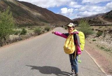 所谓的女大学生穷游西藏,真的是一路炮火连天吗?