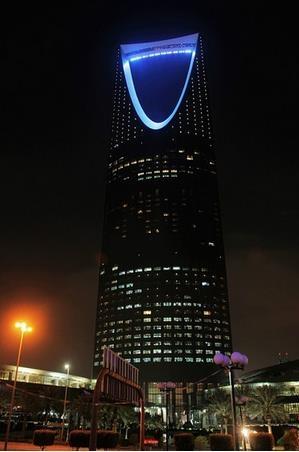 世界第一高楼高1600米,乘电梯12分钟才能到顶!