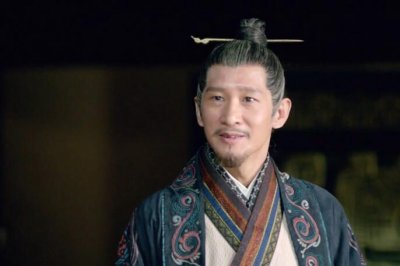 ​金庸说：“情深不寿”，别过分爱一个人