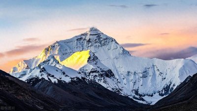 ​不是珠穆朗玛峰，地球最厚、距离地心最远的地方-钦博拉索山
