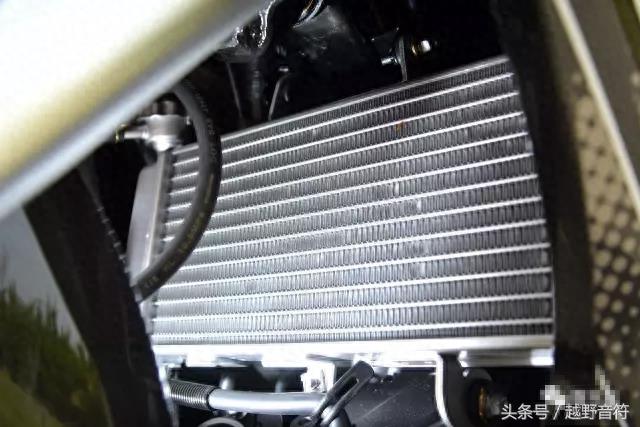 贝纳利RFS150 战斗弯梁 0.89万元