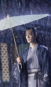 ​南唐中主李璟：细雨梦回鸡塞远，小楼吹彻玉笙寒