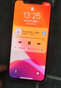 ​苹果x现在还值得买吗？
