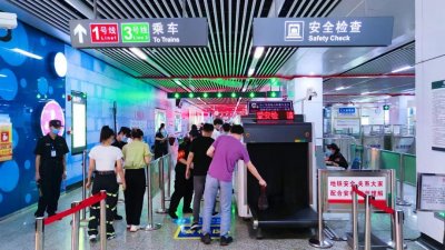 ​长沙地铁运营时间今日有调整