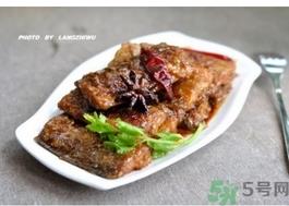 带鱼和西红柿可以一起吃吗?带鱼可以和番茄一起吃吗? 带鱼和西红柿可以一起吃吗?带鱼可以和番茄一起吃吗?