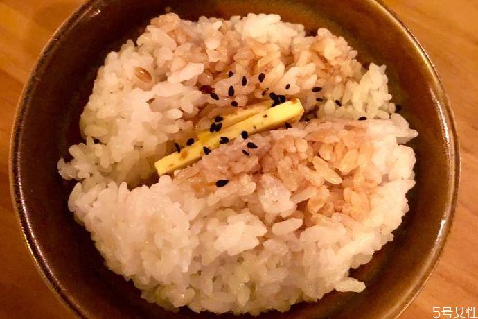 牛油拌饭是哪里的特色 牛油拌饭配方 牛油拌饭是哪里的特色 牛油拌饭配方