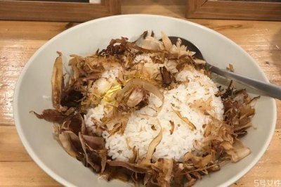​牛油拌饭是哪里的特色 牛油拌饭配方