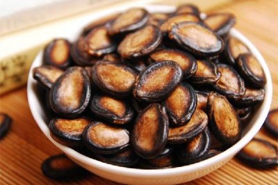​西瓜子咳嗽能吃吗 西瓜子会导致咳嗽吗