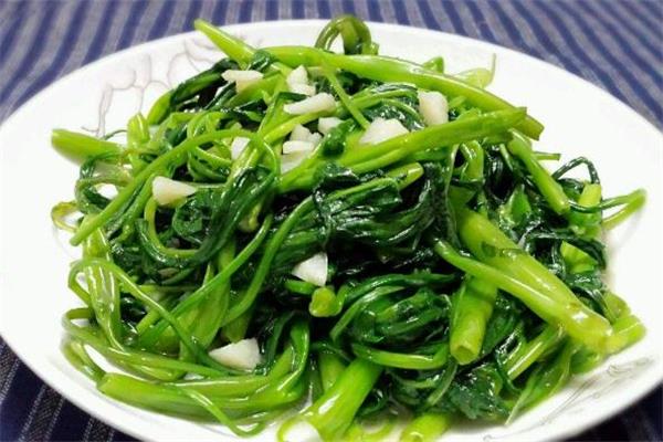 空心菜一天吃多少合适 空心菜可以经常吃吗 空心菜一天吃多少合适 空心菜可以经常吃吗