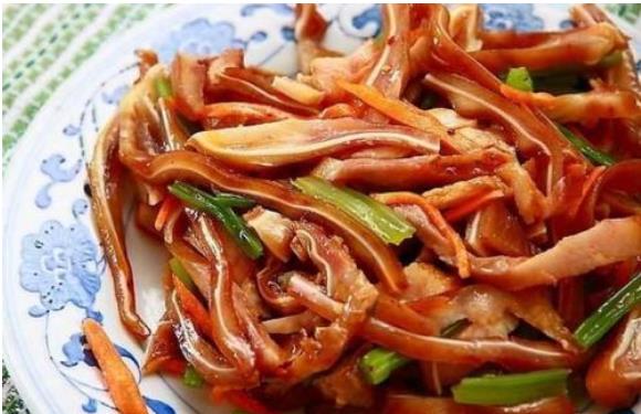 麻辣耳丝怎么做好吃 麻辣耳丝的做法 麻辣耳丝怎么做好吃 麻辣耳丝的做法
