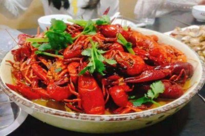 ​小龙虾的热量有多少 吃小龙虾会长胖吗