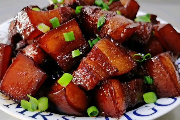 红烧肉热量高不高 红烧肉减肥期间可以吃吗 红烧肉热量高不高 红烧肉减肥期间可以吃吗
