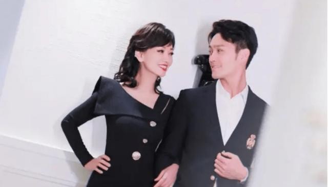 赵雅芝三个儿子近照 赵雅芝几个儿子图片