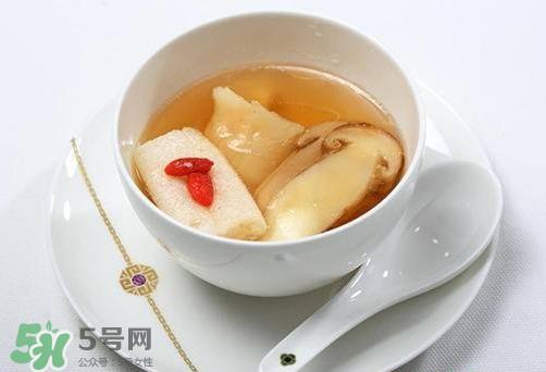 鱼胶和什么一起炖最好? 鱼胶和什么一起炖最好?
