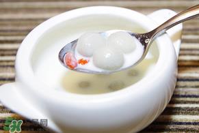 汤圆为什么会变红?汤圆变红有毒吗? 汤圆为什么会变红?汤圆变红有毒吗?