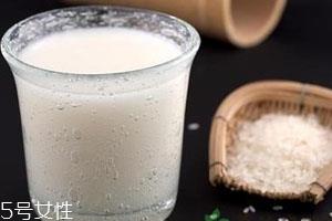 米酒能放冰箱吗 会越来越甜 米酒能放冰箱吗 会越来越甜
