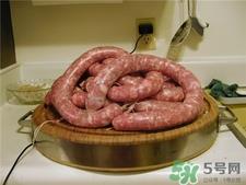 灌香肠的肠衣是什么?灌香肠的肠衣在哪里买? 灌香肠的肠衣是什么?灌香肠的肠衣在哪里买?