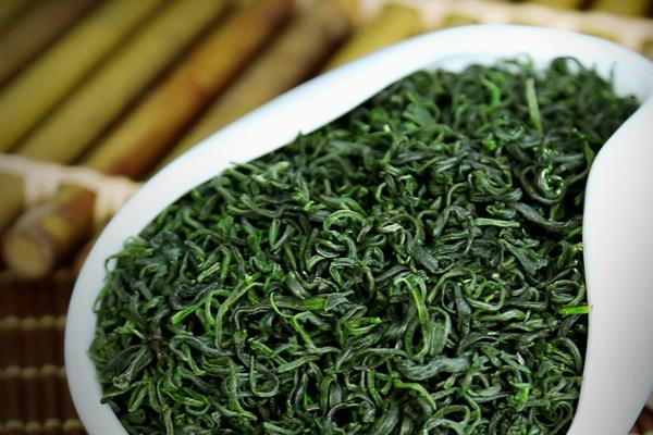 绿茶是清茶吗 是两个类别 绿茶是清茶吗 是两个类别