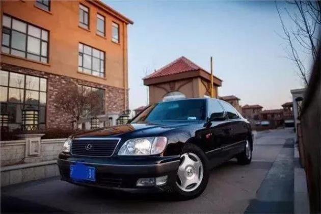 LS400的收官之作---千禧版凌志LS400-