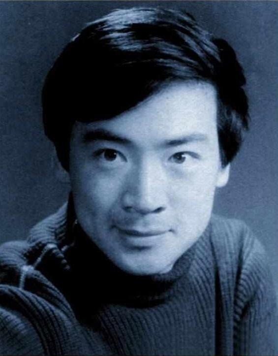 寇振海演的电视剧（著名演员寇振海年过半百再做父亲）