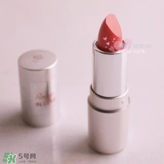 兰蔻迷恋唇膏132m色号试色 兰蔻迷恋唇膏132m试色图