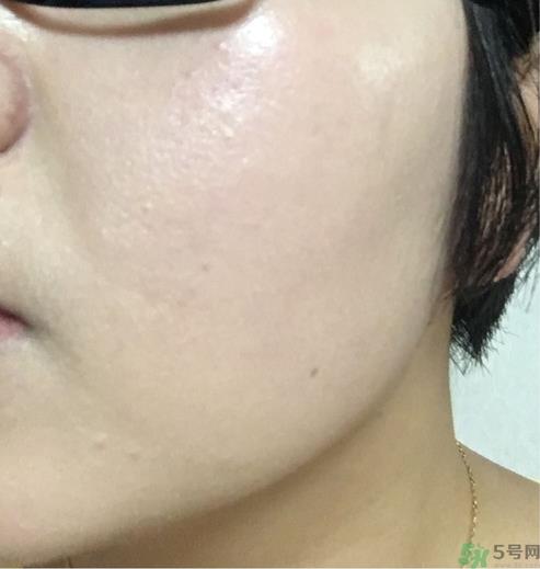 bobbi brown芭比波朗粉底液多少钱? bobbi brown芭比波朗粉底液多少钱?