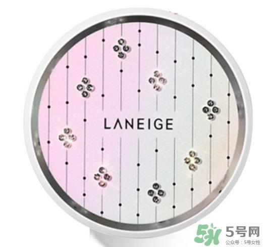 兰芝施华洛世奇水晶气垫色号 兰芝施华洛世奇气垫用法 兰芝施华洛世奇水晶气垫色号 兰芝施华洛世奇气垫用法