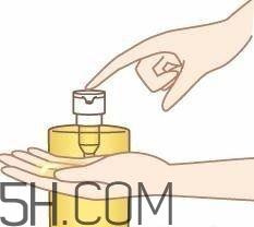 怎么用卸妆油不伤皮肤？卸妆油使用注意事项