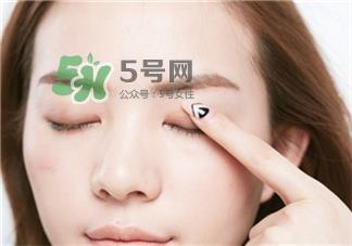 睫毛膏晕染是什么原因?睫毛膏晕染的原因