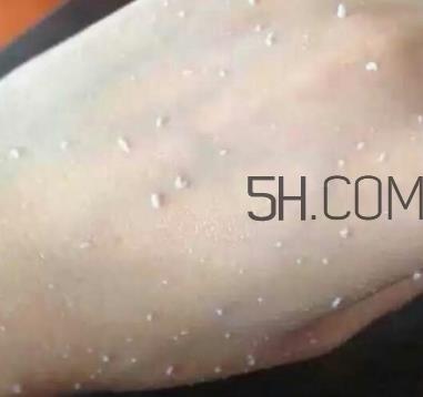 beauty buffet去角质凝胶怎么用？