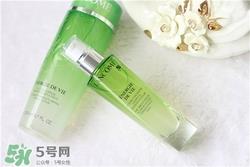 兰蔻水光瓶适合什么肤质?兰蔻水光瓶适合什么年龄? 兰蔻水光瓶适合什么肤质?兰蔻水光瓶适合什么年龄?