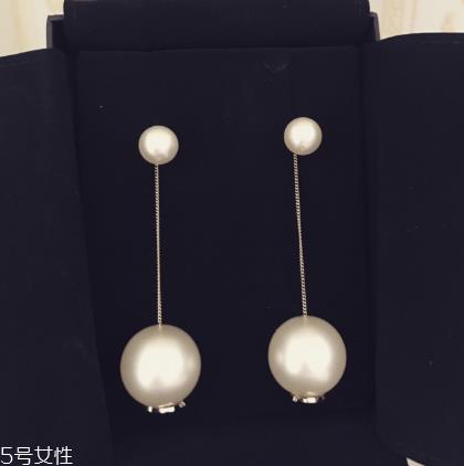 耳环上珍珠掉了怎么办?耳环上的珍珠掉了能补吗 耳环上珍珠掉了怎么办?耳环上的珍珠掉了能补吗