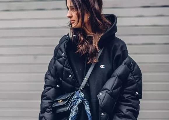 羽绒服可以烘干吗？羽绒服能用烘干机吗？