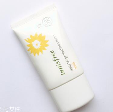 悦诗风吟自然关爱控油防晒乳怎么样 美白控油款 悦诗风吟自然关爱控油防晒乳怎么样 美白控油款