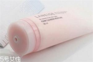 氨基酸洗面奶孕妇可以用吗 孕妇洗面奶的选购技巧 氨基酸洗面奶孕妇可以用吗 孕妇洗面奶的选购技巧
