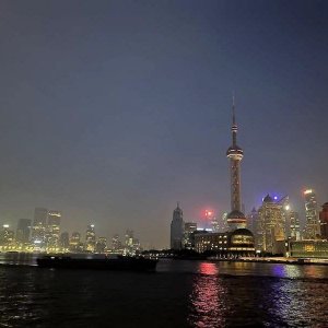 ​直击“不开灯”的外滩！上海开启省电模式，虚拟电厂或成电力调节最优解