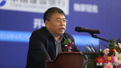 ​朱夏炎：从媒体风云人物到落马官员