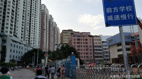 深圳岗厦村，一个正在消失的城中村，也是深圳最富的村