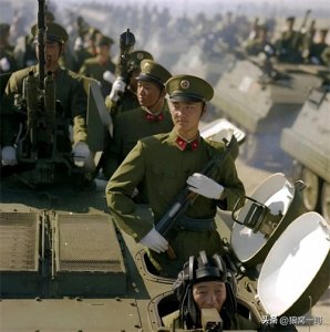 ​1984年大阅兵珍贵老照片，四十年了，当年参加阅兵的军人都退休了