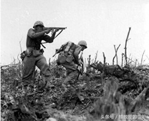 真实的《血战钢锯岭》老照片：日本跟美国玩命，图9日本中将切腹