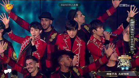 跨年夜后tfboys再合体（爱豆专稿TFBOYS历届跨年盘点）(13)